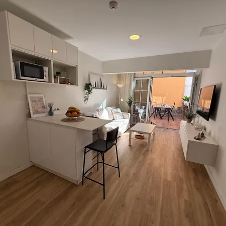 Granada 12 Apartament *