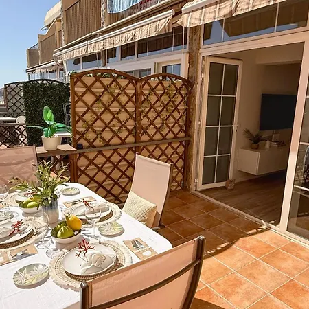 Sunset Terrace In 12 * 파탈라바카
