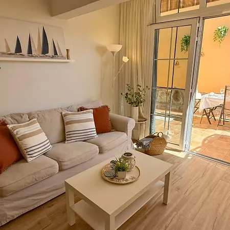 Sunset Terrace In 12 Apartment *