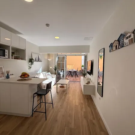Sunset Terrace In 12 *